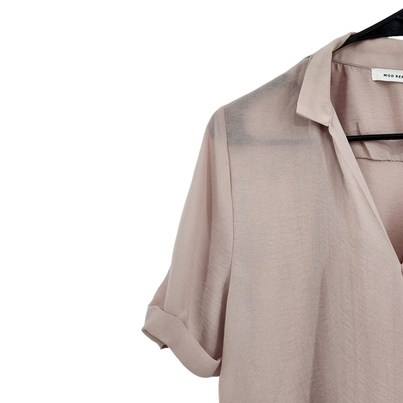 Mod Ref Women's Wrap Style V-neck Top - S - Picture 2 of 5